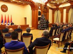 A group of servicemen awarded for bravery and courage shown during April War