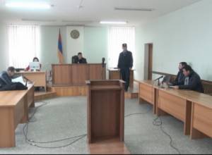 Ընթերական սխալ է գրել իր ազգանունը