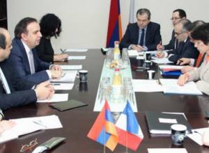 ՀՀ և Ֆրանսիայի արտաքին գերատեսչությունները խորհրդակցել են