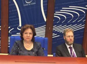 ԵԽԽՎ այսօրվա լիագումար նիստը վարել է Հերմինե Նաղդալյանը