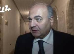 Ընտրությունների օրը պետք է հետաձգել. Դալլաքյան