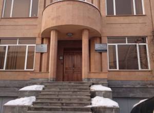 Heritage party holding closed-door meeting