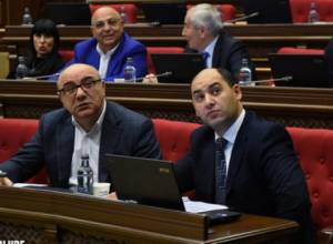 Watch four-day sitting of Armenian Parliament live
