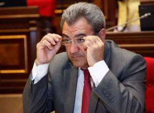 Ishkhan Zakaryan submits application for resignation