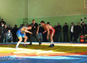 Երեքը նոր, հինգը՝ հին չեմպիոններ