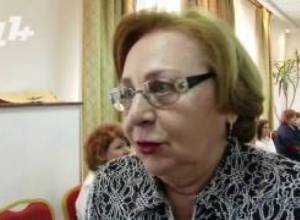 Լ. Տեր-Պետրոսյանն առաջինը շնորհավորել է կնոջն ու թոռնուհուն