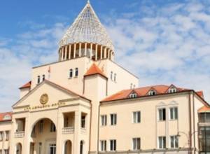 В Арцахе вступили в силу некоторых главы Конституции