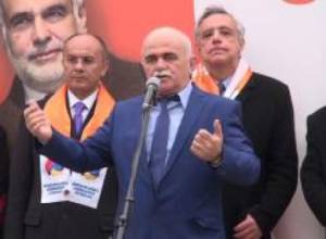 Մանվել Եղիազարյան. նրանք ձեզանից են վախենում