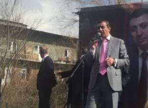 Միհրան Պողոսյան. «Ձեր ձայնը ինձ մի տվեք, տվեք ձեր երեխաներին»