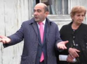 Ելք դաշինքը Տնակավանում է