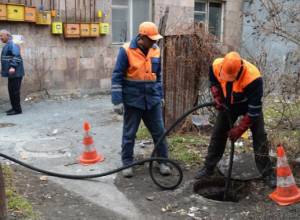 Էջմիածնում կոյուղին «ուշքի է գալիս»