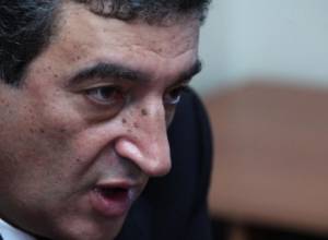 «Կփորձեն քաղաքական երանգ տալ». Վ. Այվազյանը՝ Ս. Բաբայանի ձերբակալման մասին
