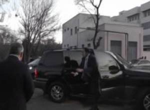 Երբ փորձում ես հարցով մոտենալ վարչապետին