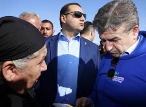 Բոլոր ծրագրերն ուսումնասիրեք, մտածեք՝ ում եք վստահում. Վարչապետը՝ Կոտայքի մարզի բնակիչներին