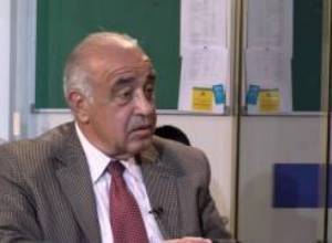 Մենք նայում ենք հետ՝ գնալով առաջ. կոմունիստ