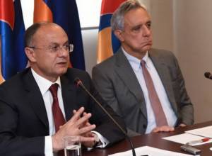 Մեղրին Ադրբեջանին հանձնելու հարց չի եղել. Վ. Օսկանյան