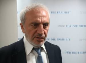 Нарушена тайность голосования: Арам Манукян