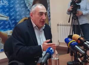 «Պադյեզդներում բացում են մեշոկն ու աջ ու ձախ բաժանում»