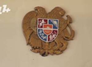 Ցմահ դատապարտյալին սայլակով բերեցին դատարան