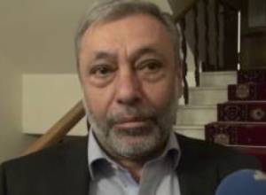Ալ. Արզումանյանը չի ընտրել Ելքին, սակայն շնորհավորել է