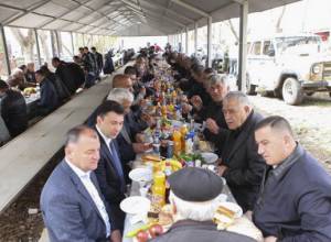 Էդ. Շարմազանովը եզդիական համայնքի հետ նշել է Նոր տարին