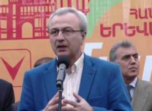 «Հանեք սև ակնոցները և տեսեք, թե ինչպիսի քաղաք է դարձել Երևանը»