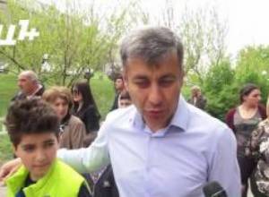 Միջնորդները կապի մեջ են նաեւ Թուրքիայի հետ. Վլ. Կարապետյան