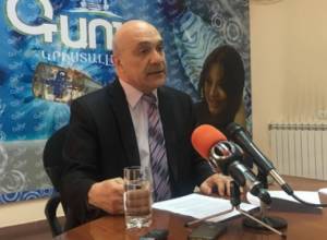 «Դասեր» են տվել լրագրողներին՝ «աղջիկ ջան» դիմելաձեւով. զեկույց