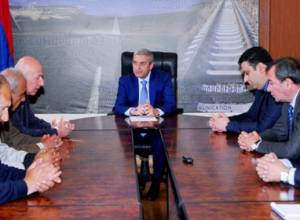 Նախարարն ընդունել է տուգանված վարորդներին