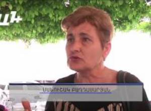 Սա՞  է անվտանգ Հայաստանդ. ակցիա կառավարության շենքի մոտ