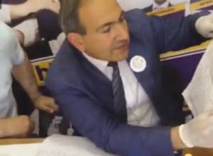 Yelk alliance has lists with voters' names