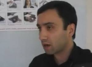 Specialist of voter authentication equipment hits observer