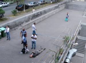 Վարդգես Գասպարին պառկած կմնա դրսում