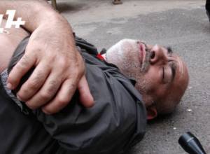 Վարդգես Գասպարին պառկած կմնա դրսում