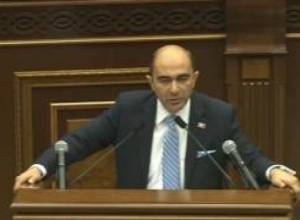 “If one lawmaker has a right to carry arms, everybody should have”