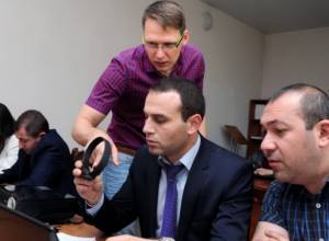 Էլեկտրոնային մոնիթորինգի սարքավորումների փորձարկում՝ ՔԿՀ-ում