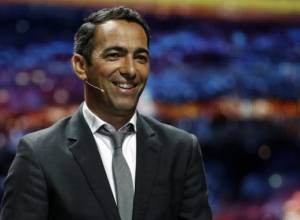World champion congratulates Henrikh Mkhitaryan