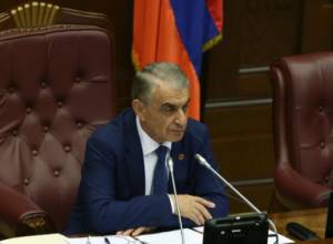 Watch live webcast of parliament sitting