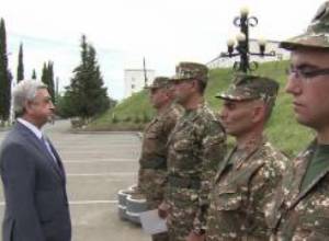 Սերժ Սարգսյանն այցելել է զորամաս