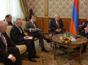 Serzh Sargsyan receives OSCE Minsk Group Co-Chairs