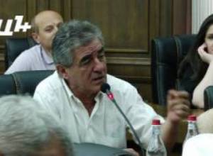 «Մեզ կանչել եք, որ էնքան որ մի բան ասե՞ք»