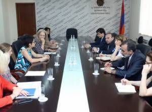 Սիրիահայ երեխաների համար դժվար է ներառվել Հայաստանի դպրոցներում. նախարար