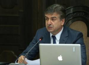 Премьер поручил изучить ущерб от града