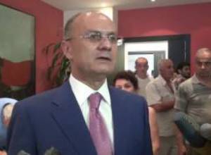 Սեյրան Օհանյանը պատասխանեց լրագրողների հարցերին