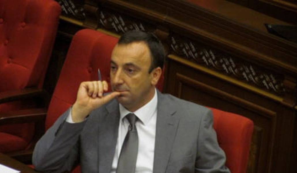 18a3bcc33bc69660b09cad3c88f078c9