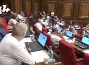 ՎՊ նախագահը տեղյակ չէ Հյուսի-հարավ ճանապարհի շինարարությունից