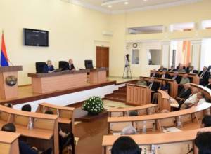 Մանրամասներ՝ Արցախի խորհրդարանի հատուկ նիստից. Արցախպրես
