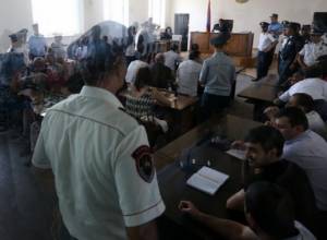 Сасна црер удалили на 10 часов