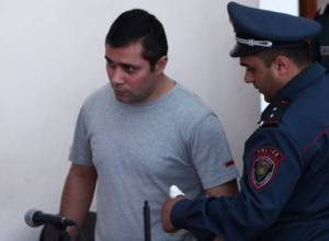 Խոնավություն, գարշահոտություն, խայթող միջատներ. Գ. Սաֆարյանի հայտարարությունը