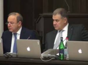 Նոր սերնդին պետք է ասել, որ  ծխողներն անհաջողակ են. նախարար